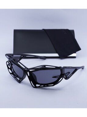 Givenchy GV40081I 02A Geometric Sunglasses - Black/Grey Mirror